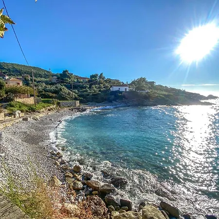 Dom wakacyjny Lovely In Agios Dimitrios Mani Kotronion (West Mani)
